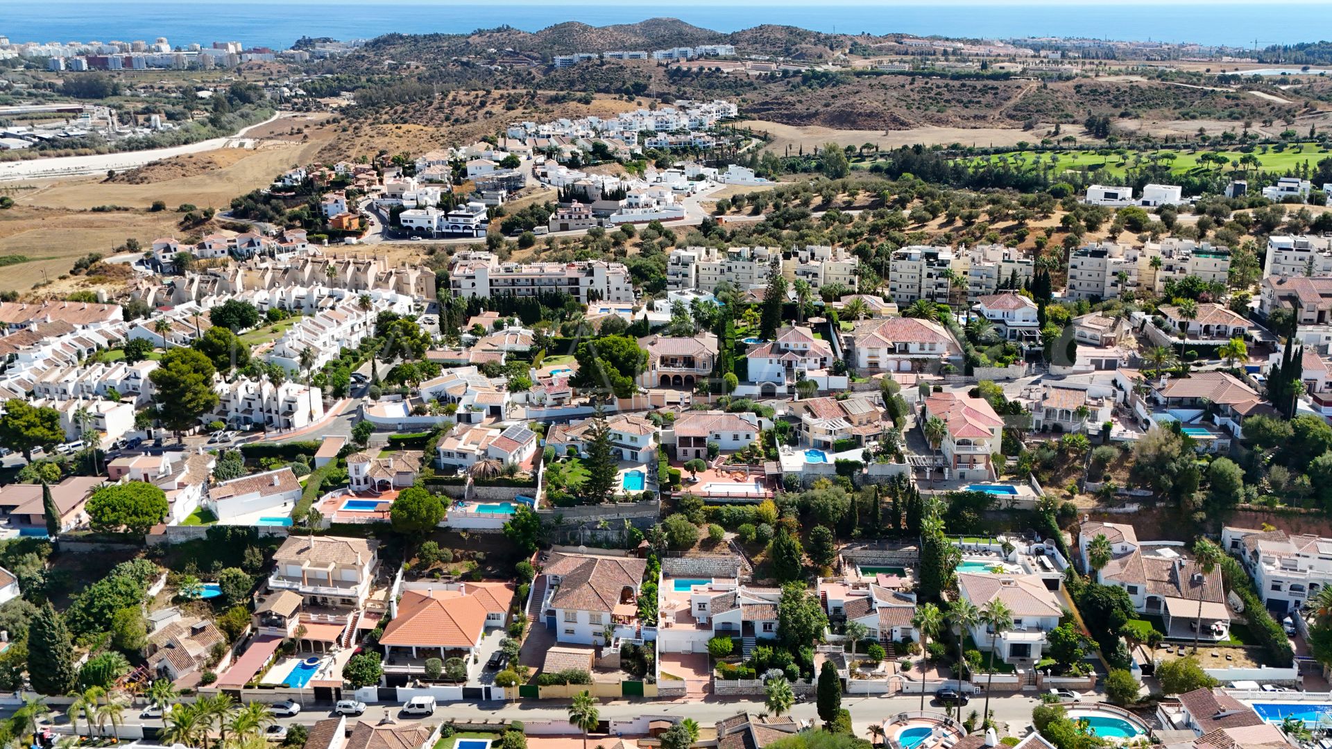 Villa for sale in Cerros del Aguila