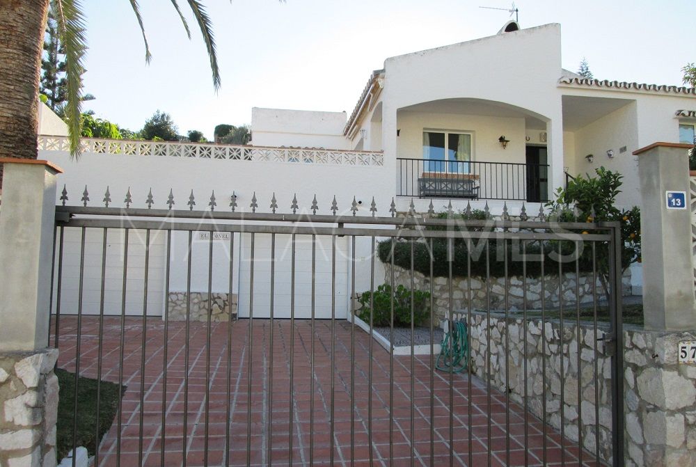 Villa for sale in Cerros del Aguila