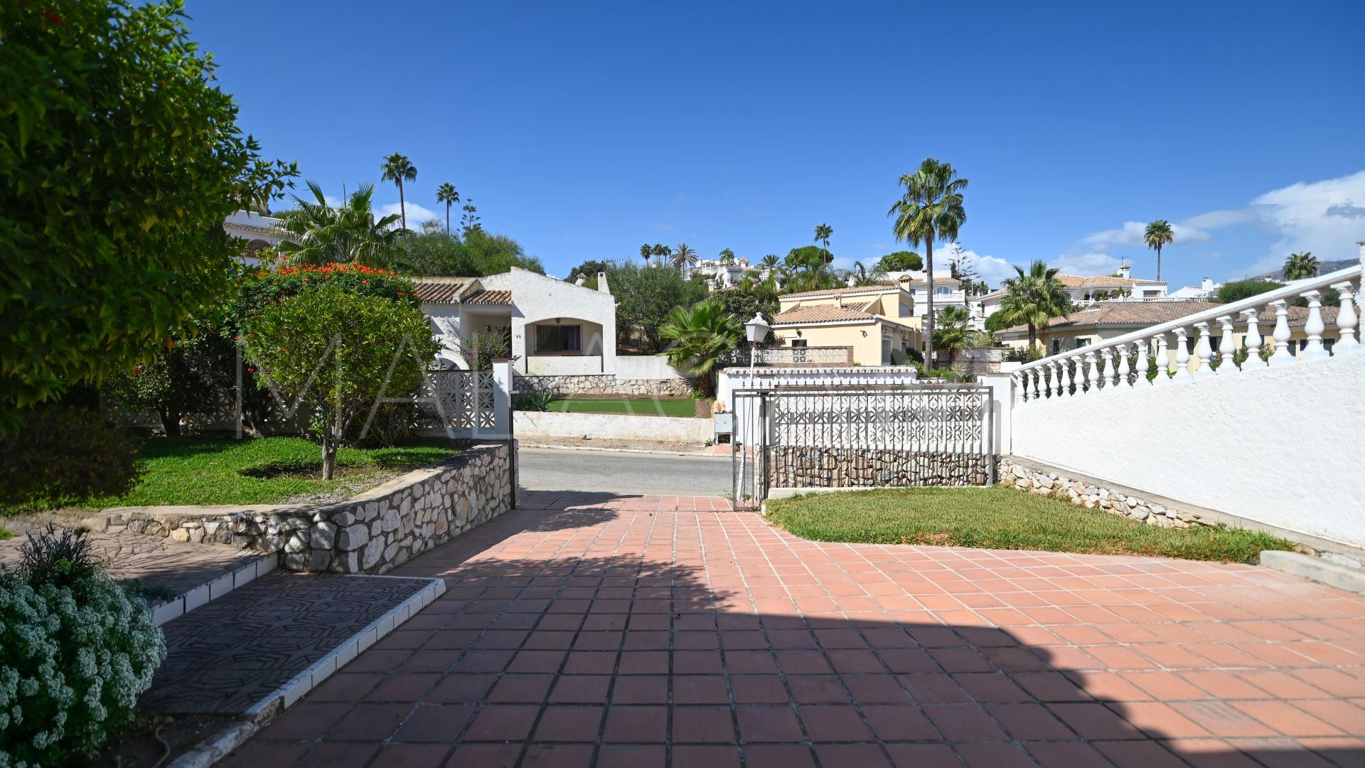 Villa for sale in Cerros del Aguila