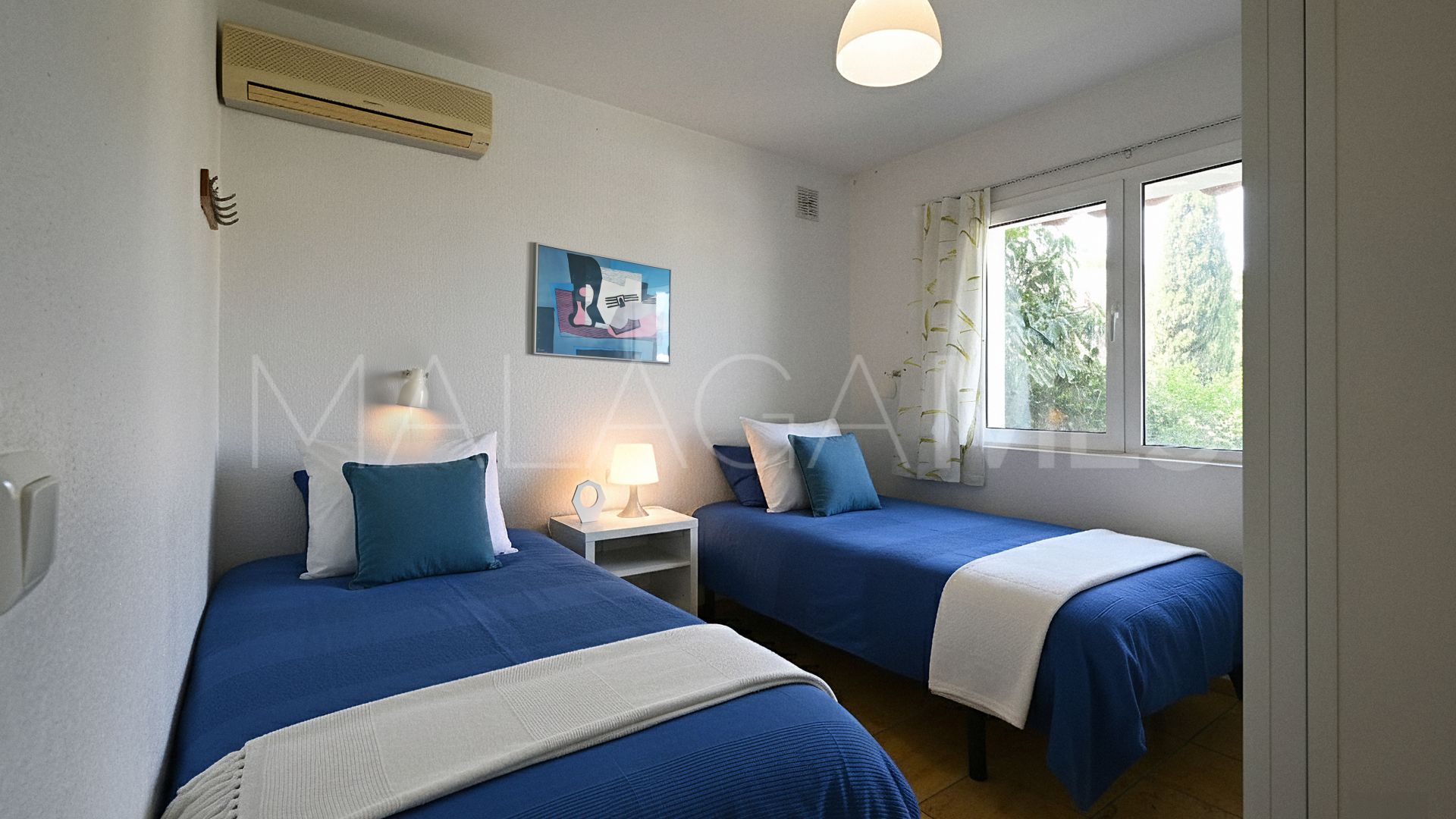 Villa for sale in Cerros del Aguila