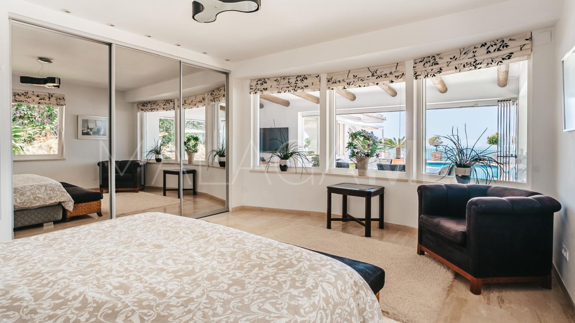 Hus i byn for sale in La Capellania