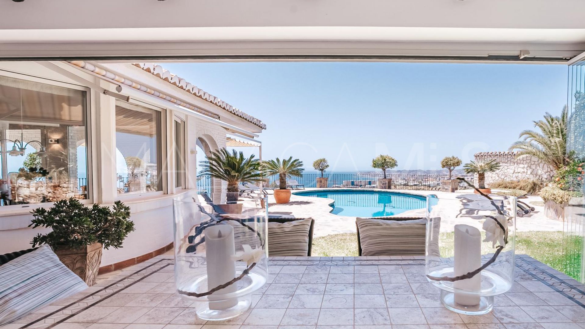 Hus i byn for sale in La Capellania