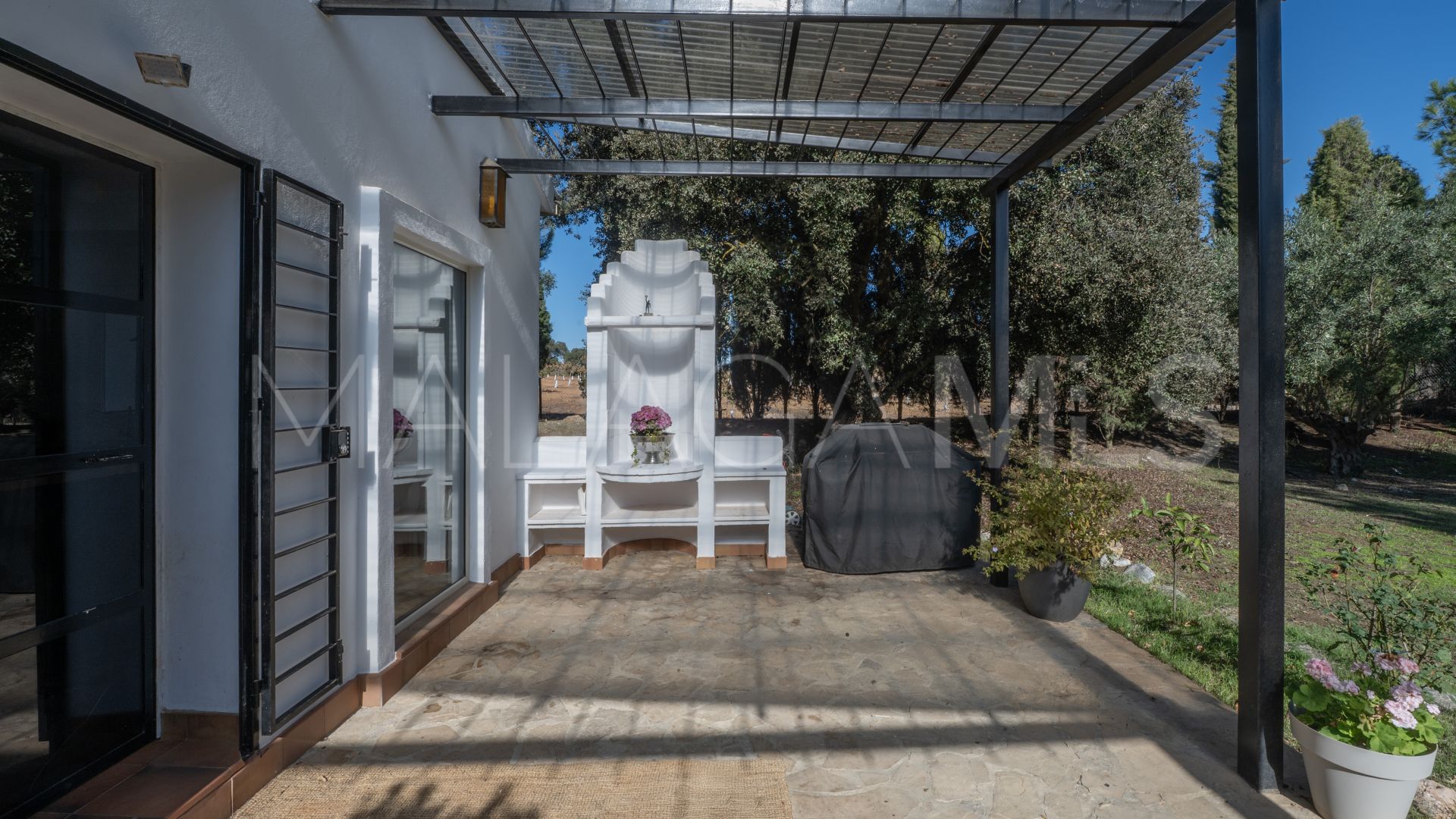 Villa for sale in Salinas