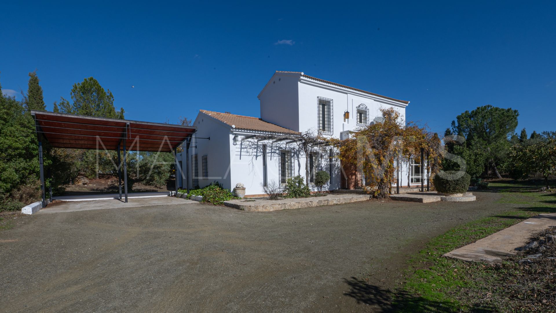 Villa for sale in Salinas