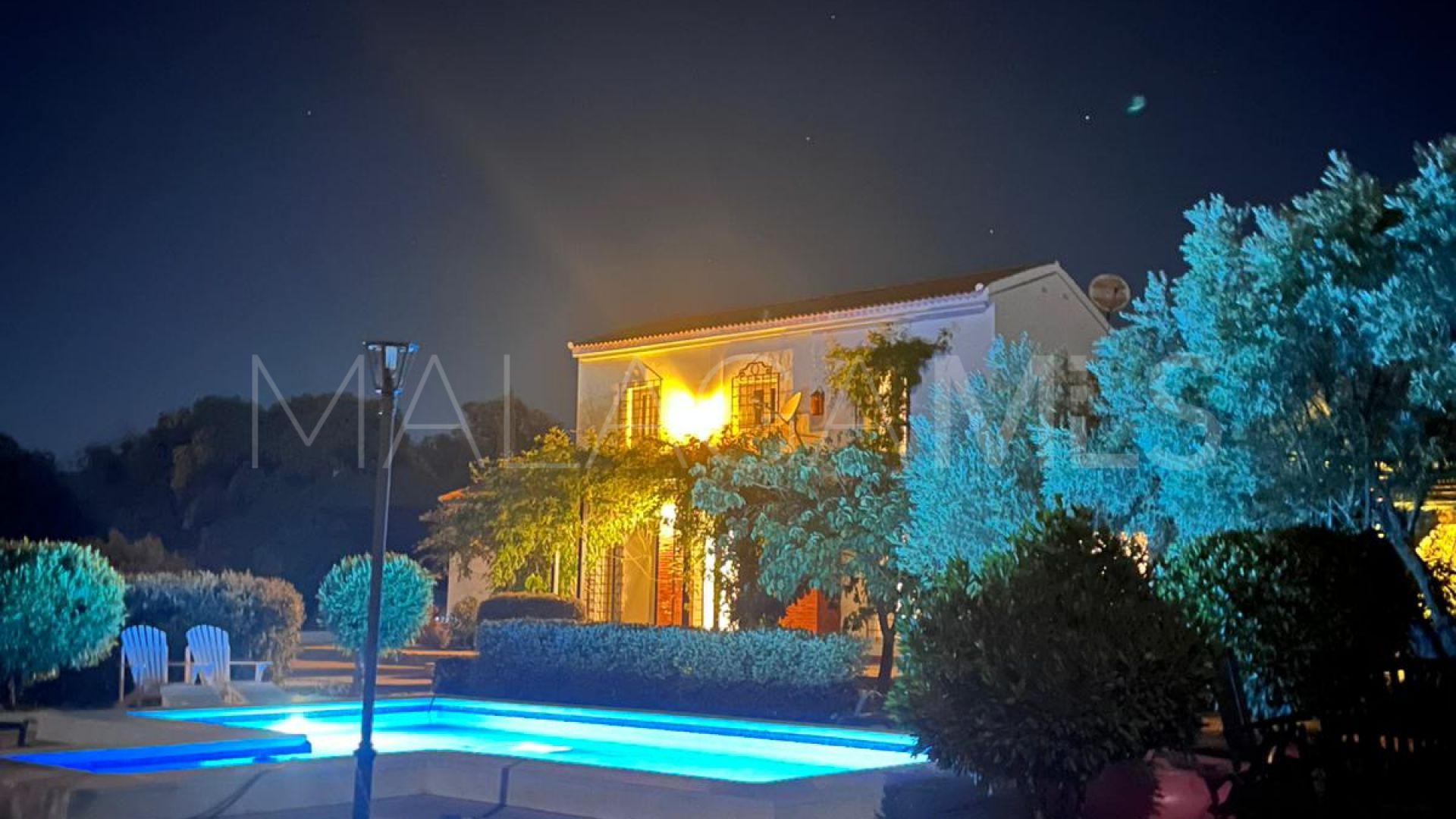 Villa for sale in Salinas