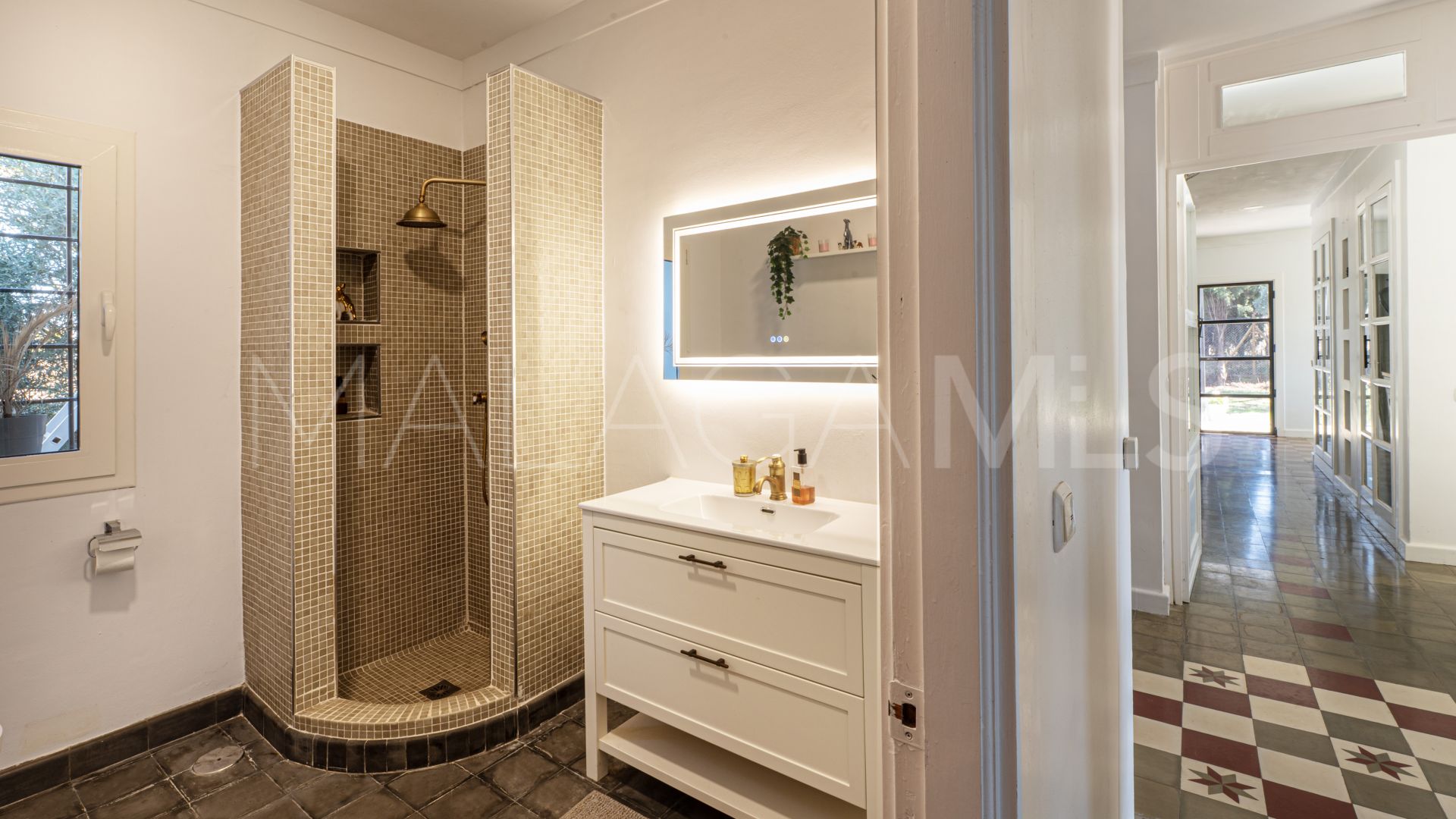 Villa for sale in Salinas