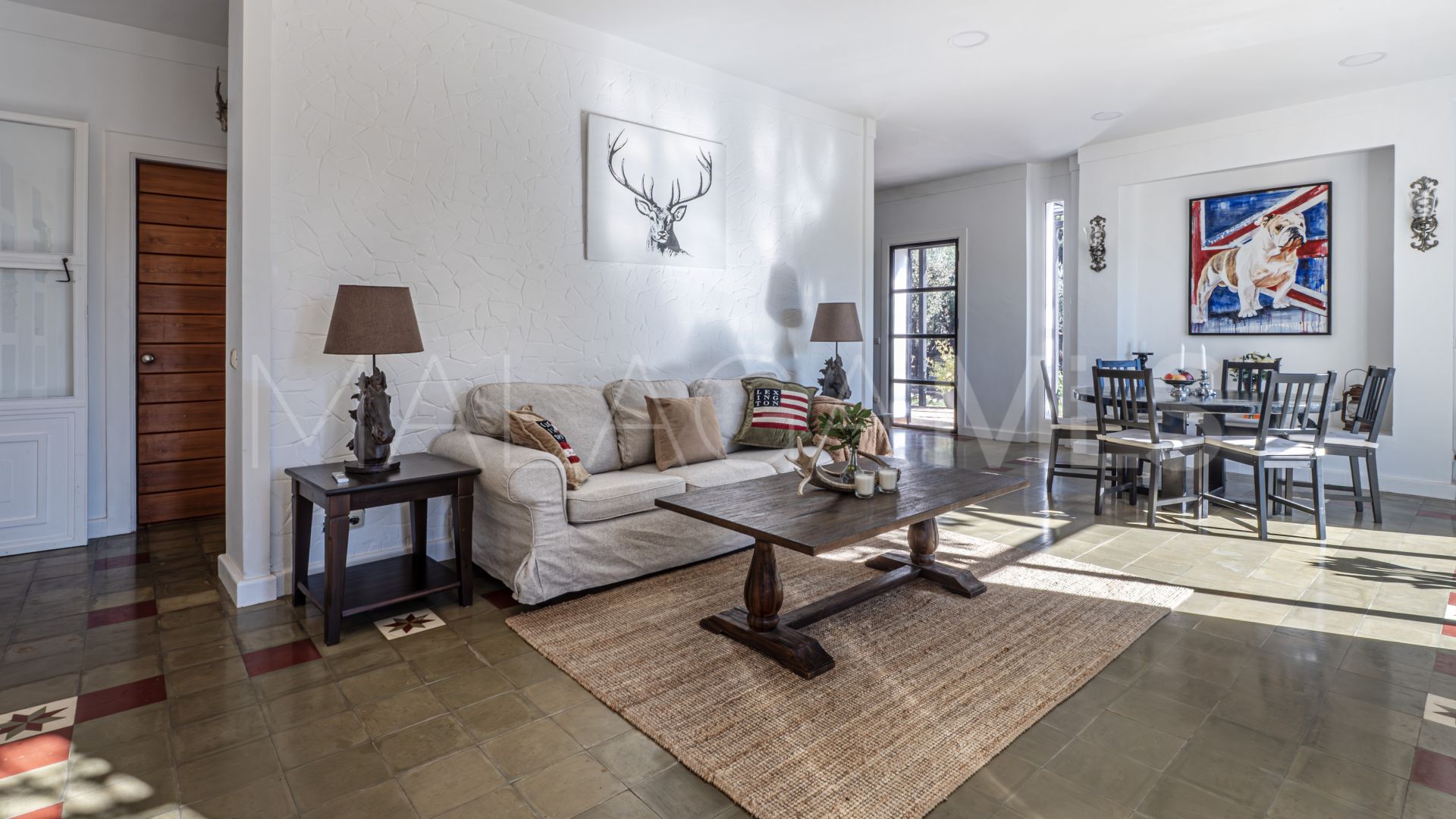 Villa for sale in Salinas