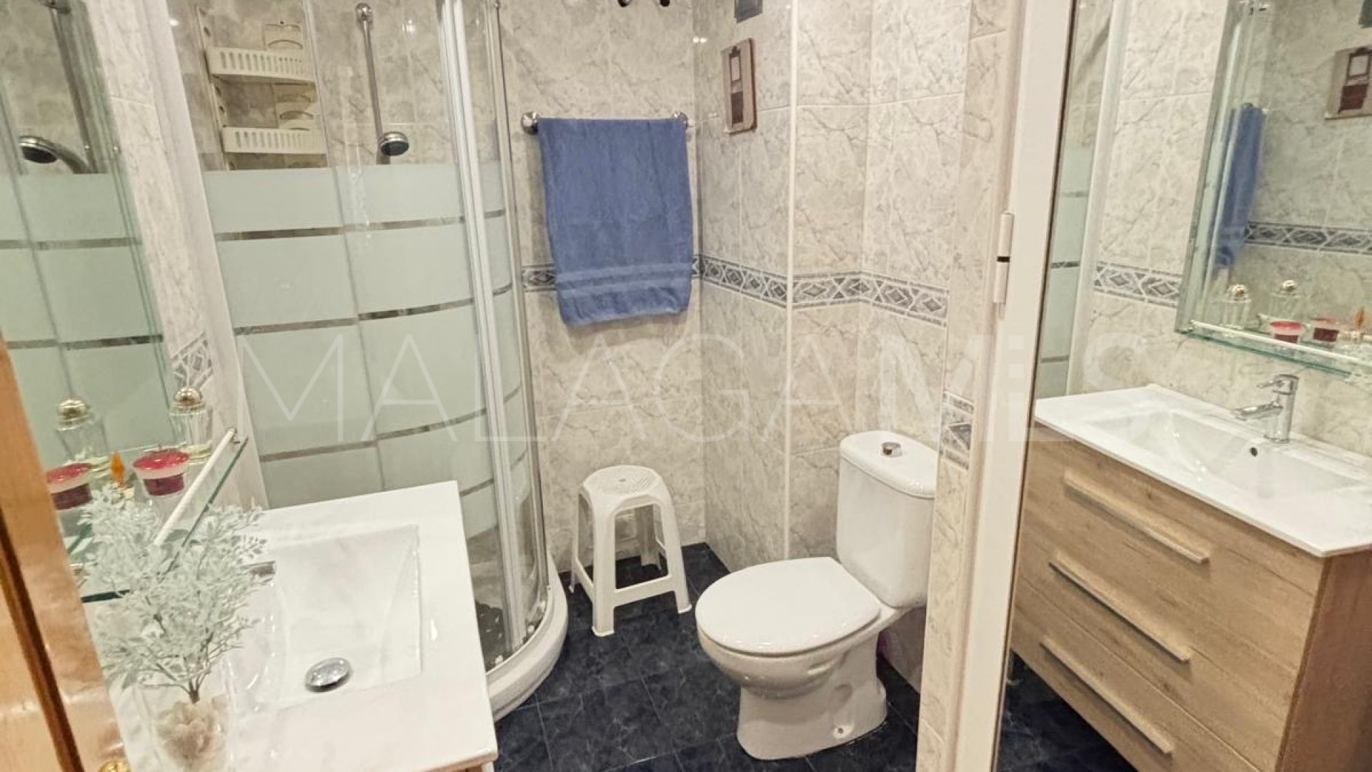 4 bedrooms apartment for sale in Malaga