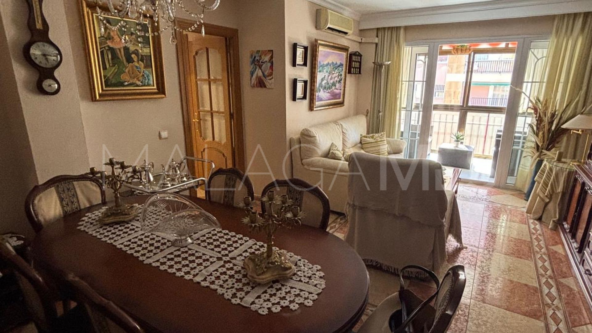4 bedrooms apartment for sale in Malaga