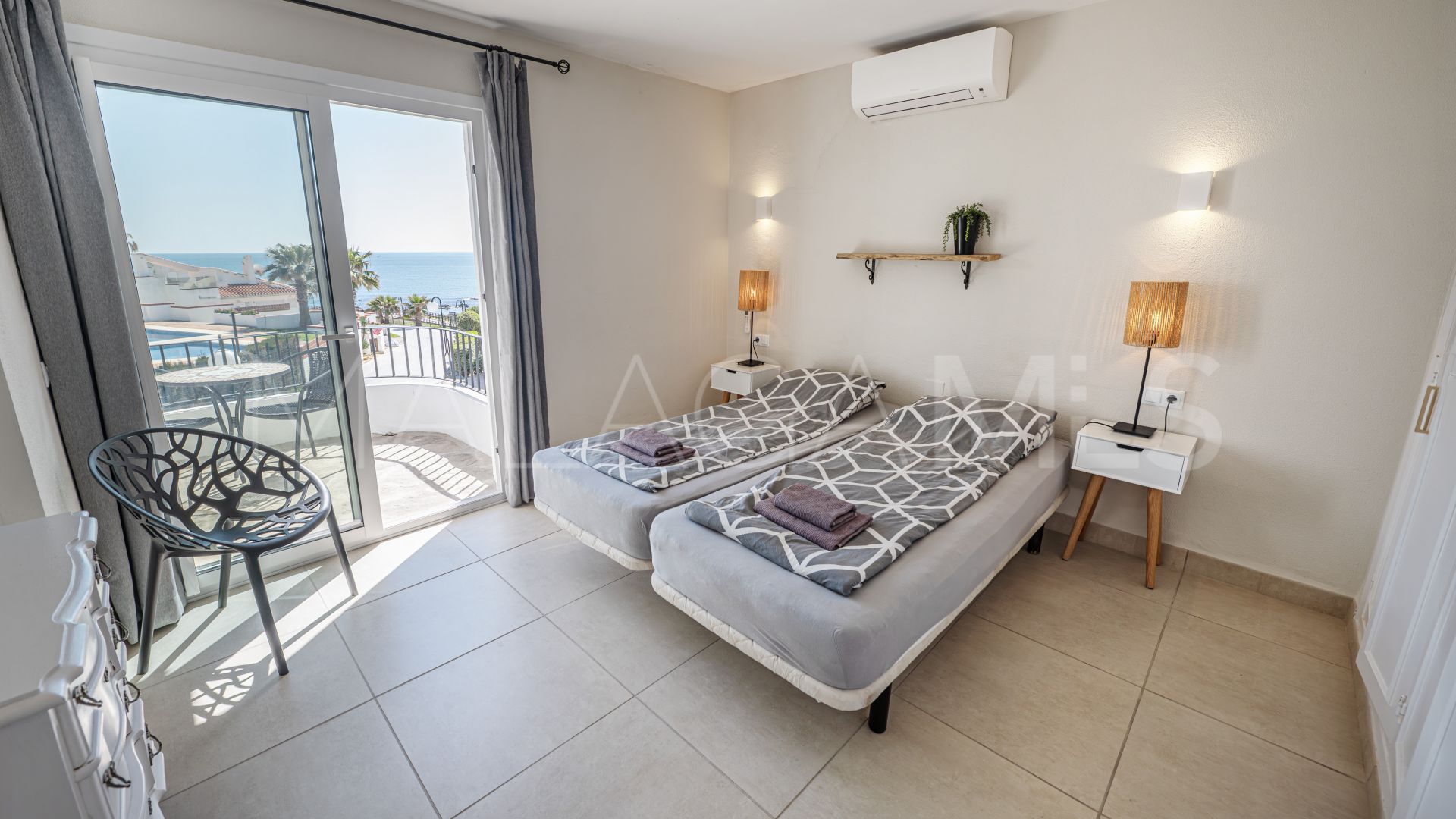 Miraflores, adosado for sale de 2 bedrooms