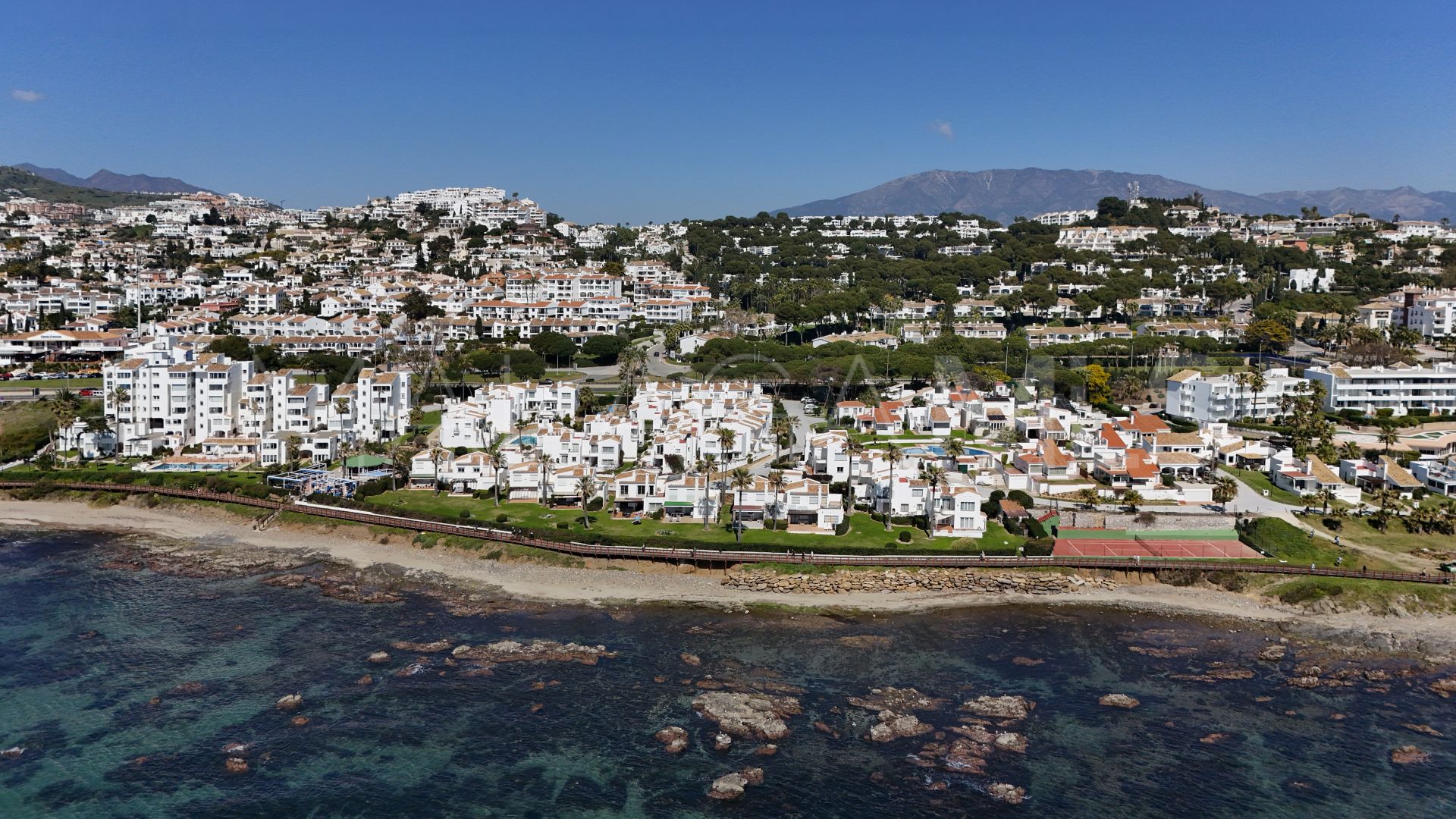 Miraflores, adosado for sale de 2 bedrooms