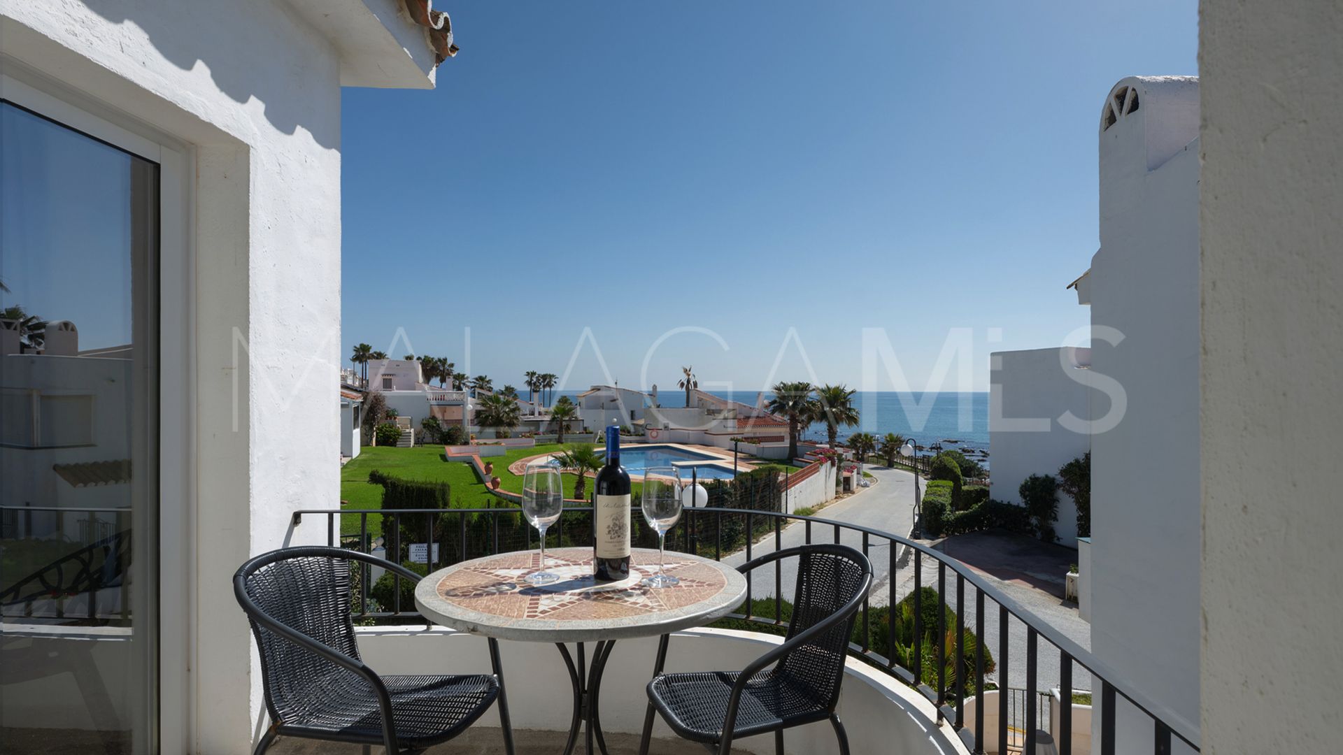 Miraflores, adosado for sale de 2 bedrooms