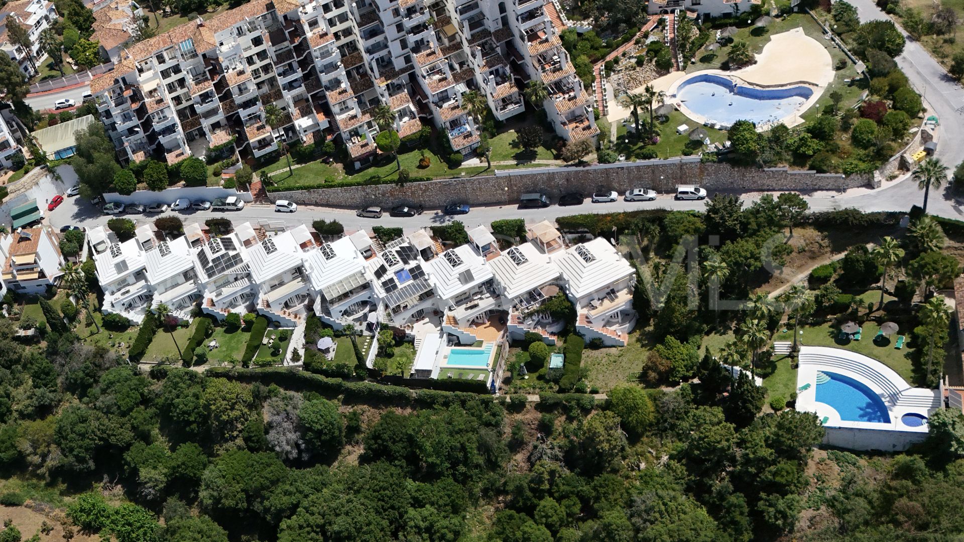 Doppelhaushälfte for sale in Sitio de Calahonda