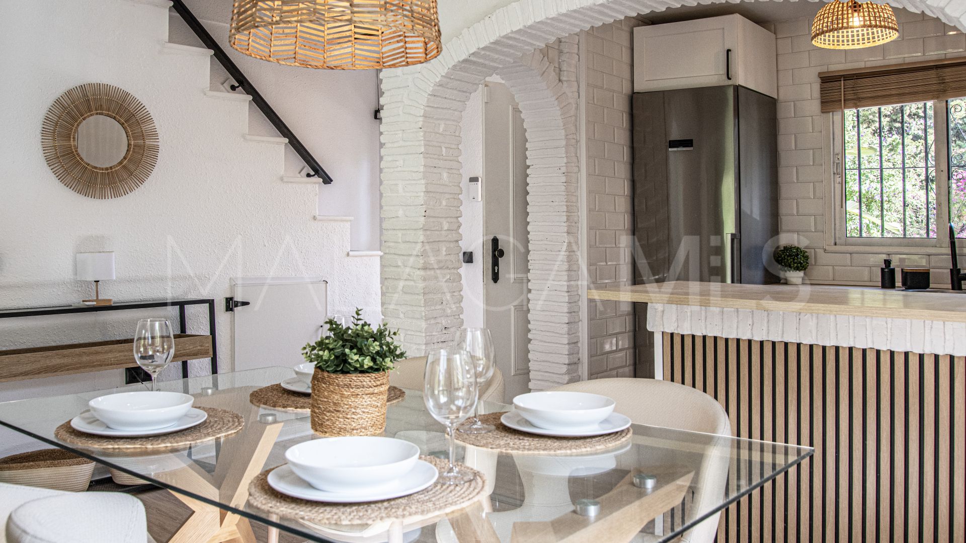 Doppelhaushälfte for sale in Sitio de Calahonda