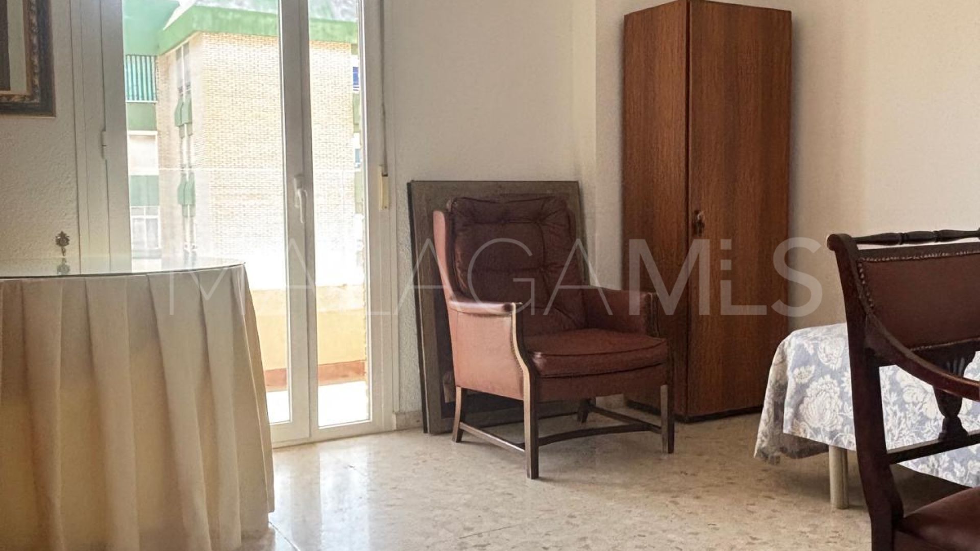 Buy 4 bedrooms apartment in El Palo