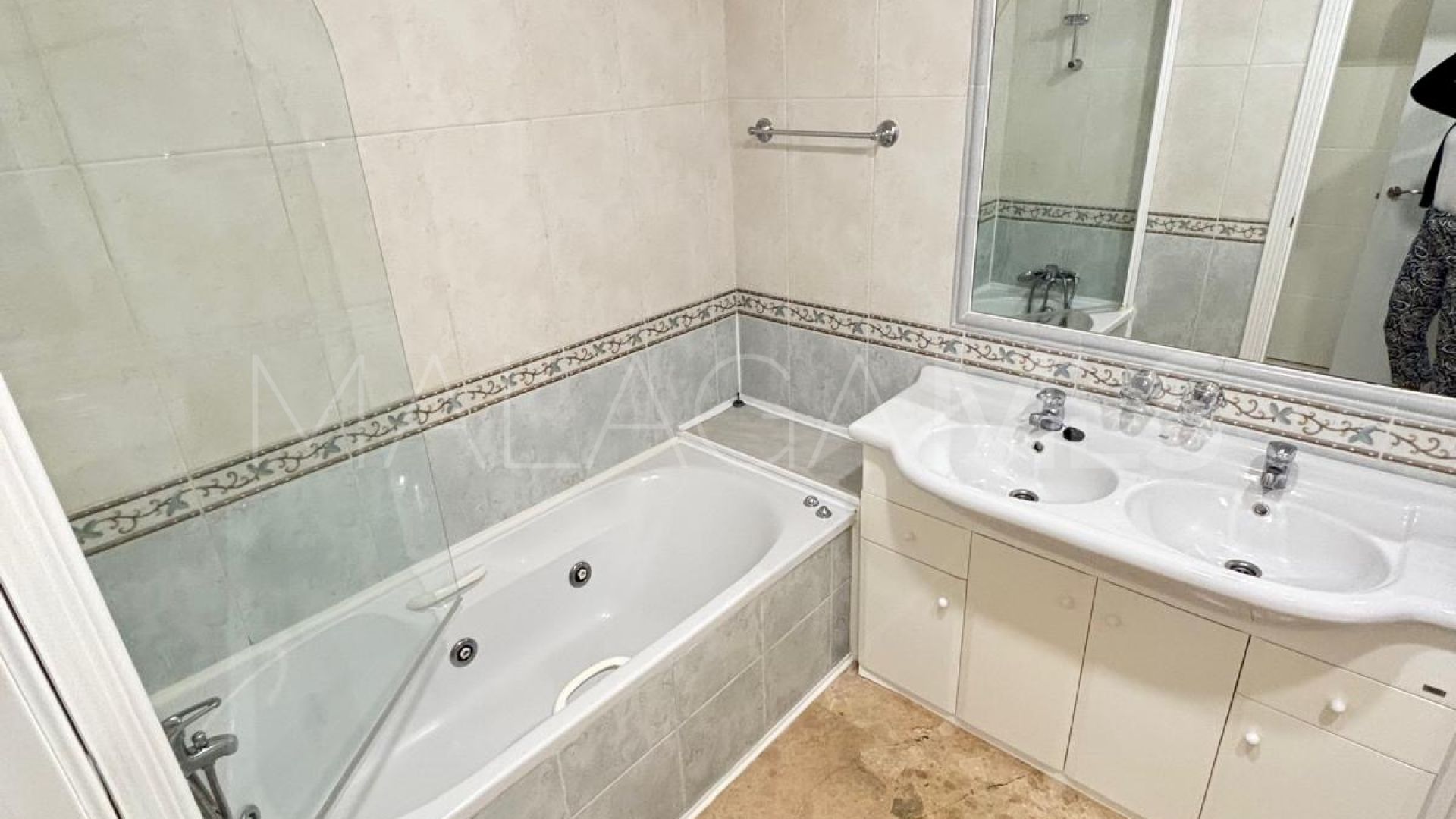 Appartement rez de chaussée for sale in Riviera del Sol