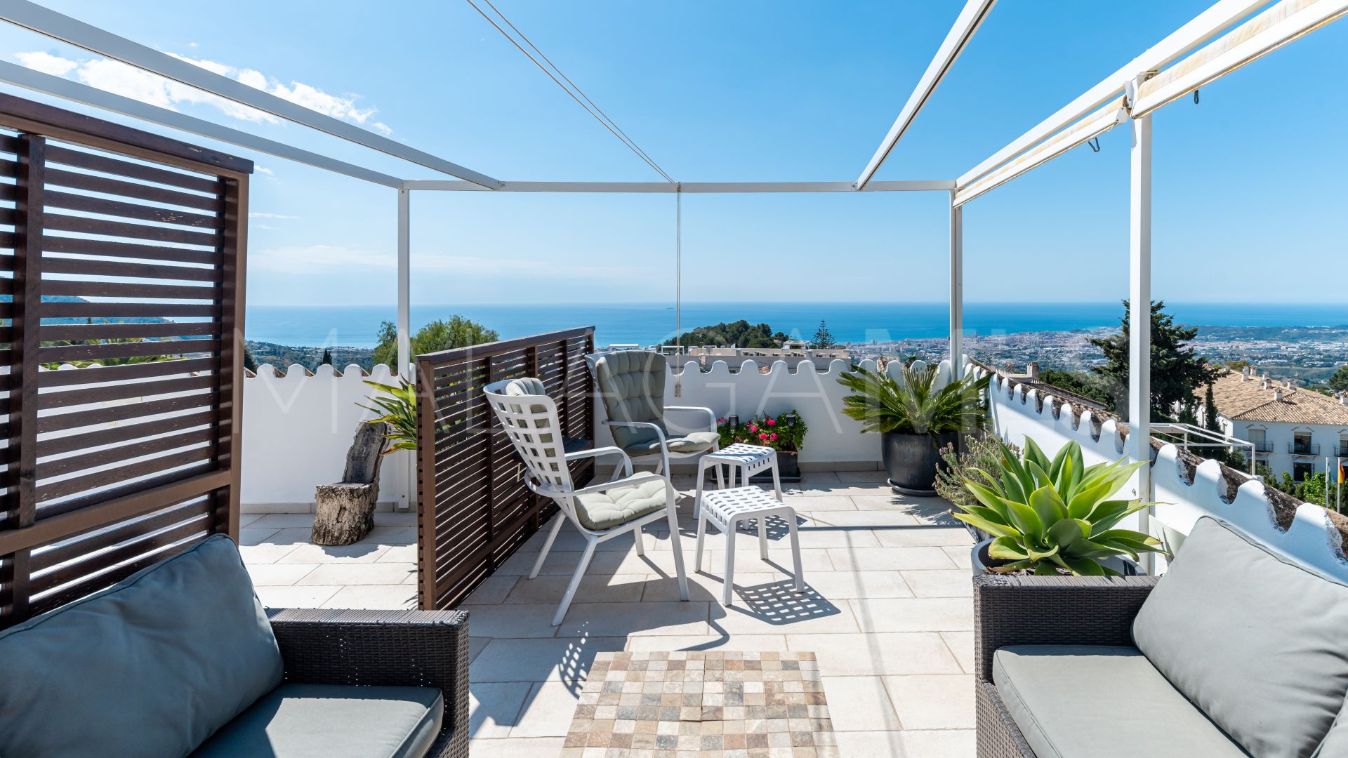 Se vende duplex in Mijas Pueblo with 3 bedrooms