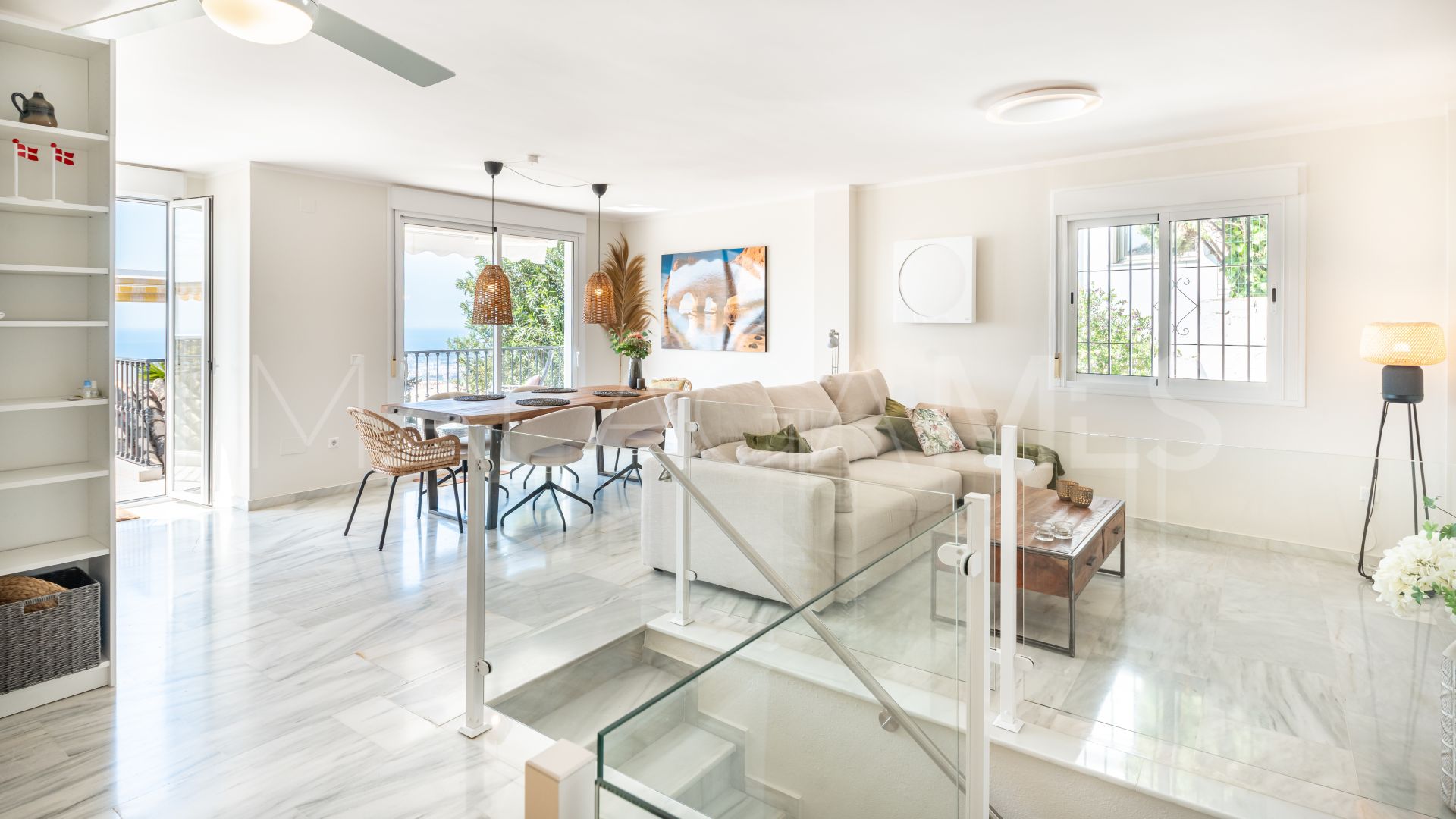 Se vende duplex in Mijas Pueblo with 3 bedrooms