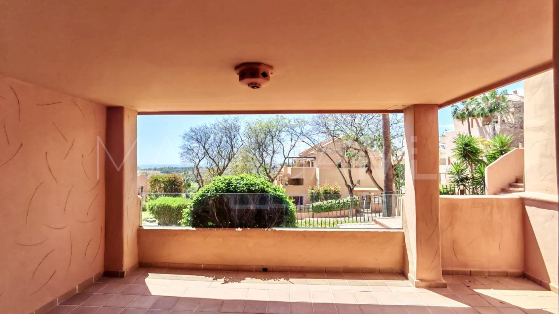 Erdgeschosswohnung for sale in Elviria