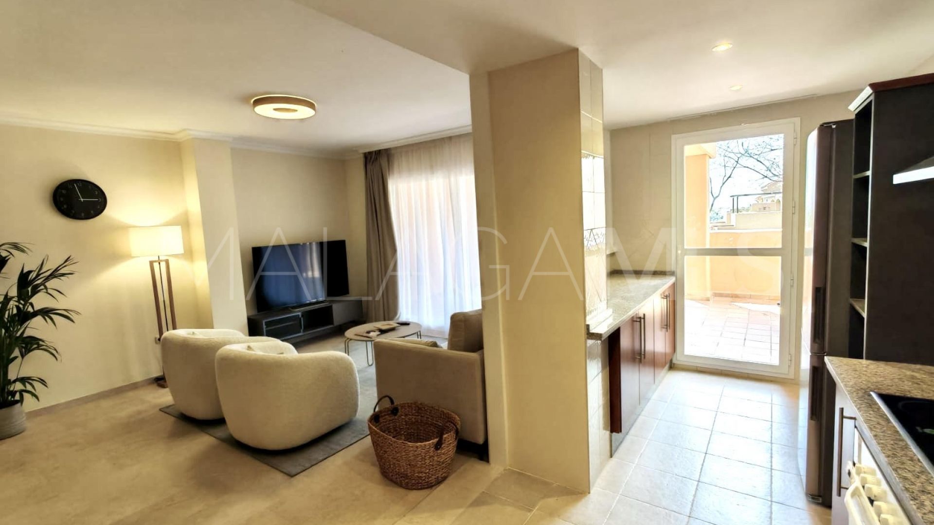 Erdgeschosswohnung for sale in Elviria