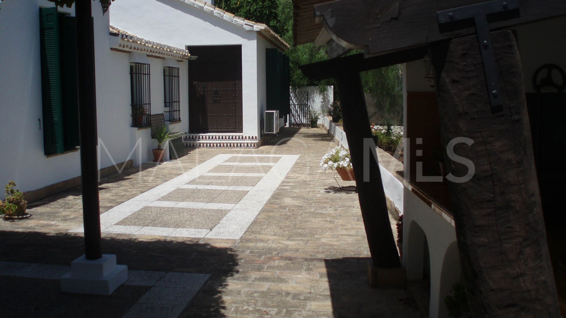Villa for sale in Benalmadena Costa