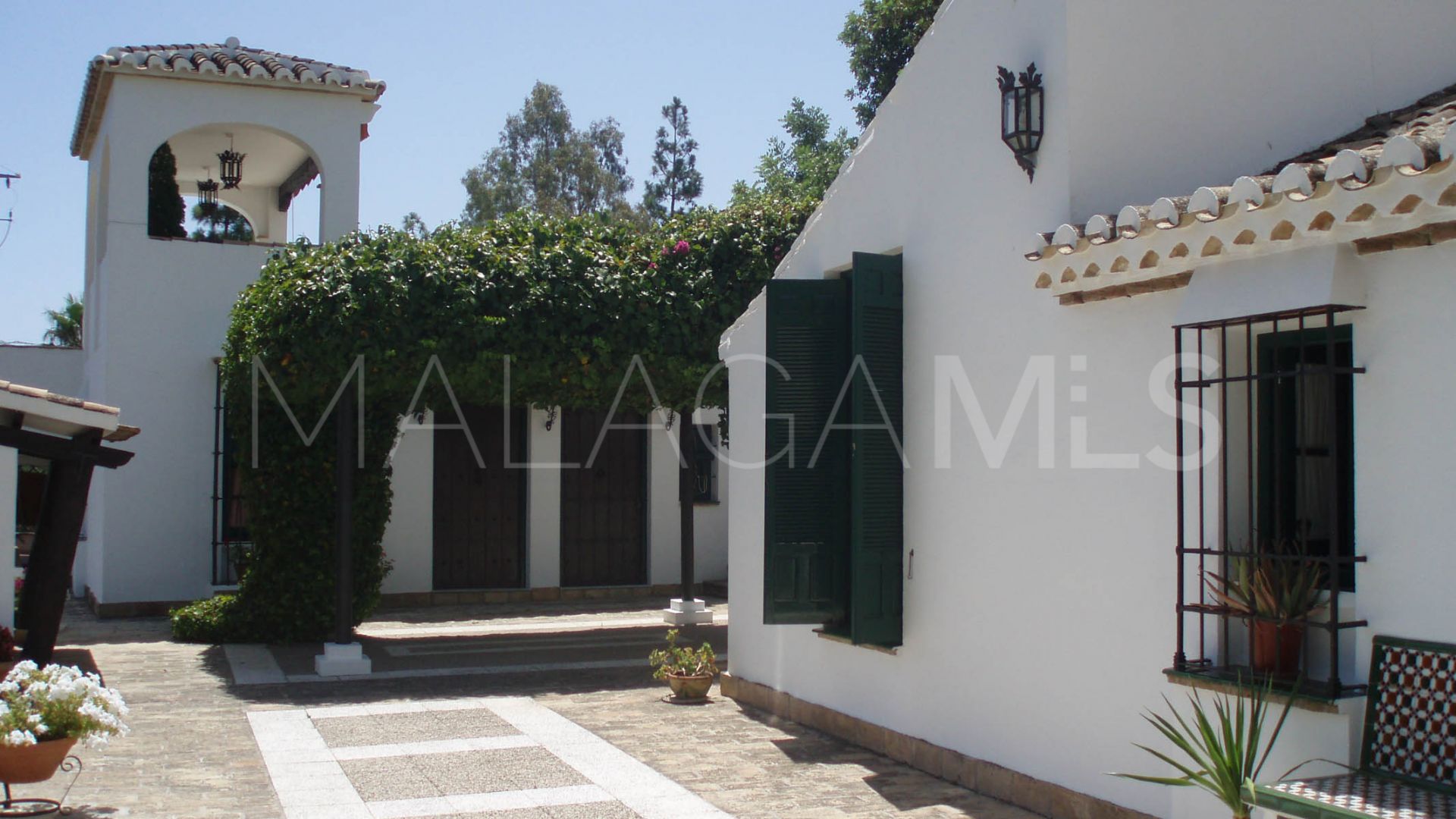 Villa for sale in Benalmadena Costa