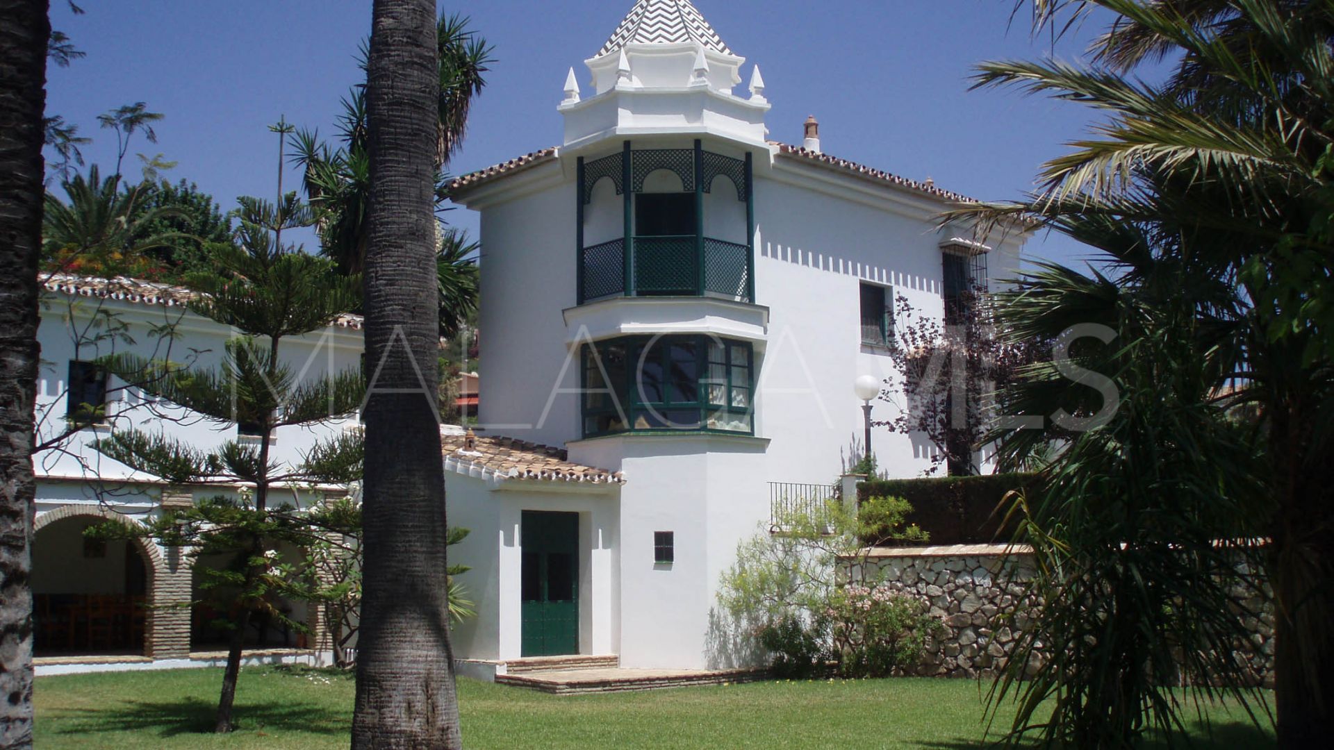 Villa for sale in Benalmadena Costa