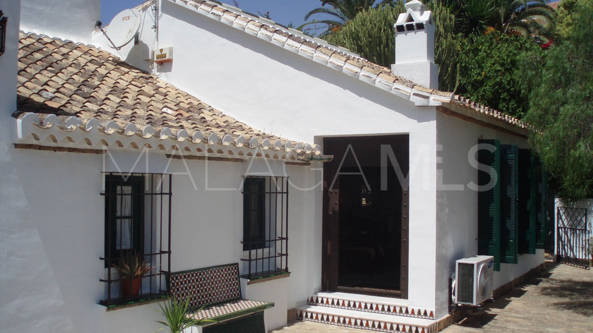 Villa for sale in Benalmadena Costa