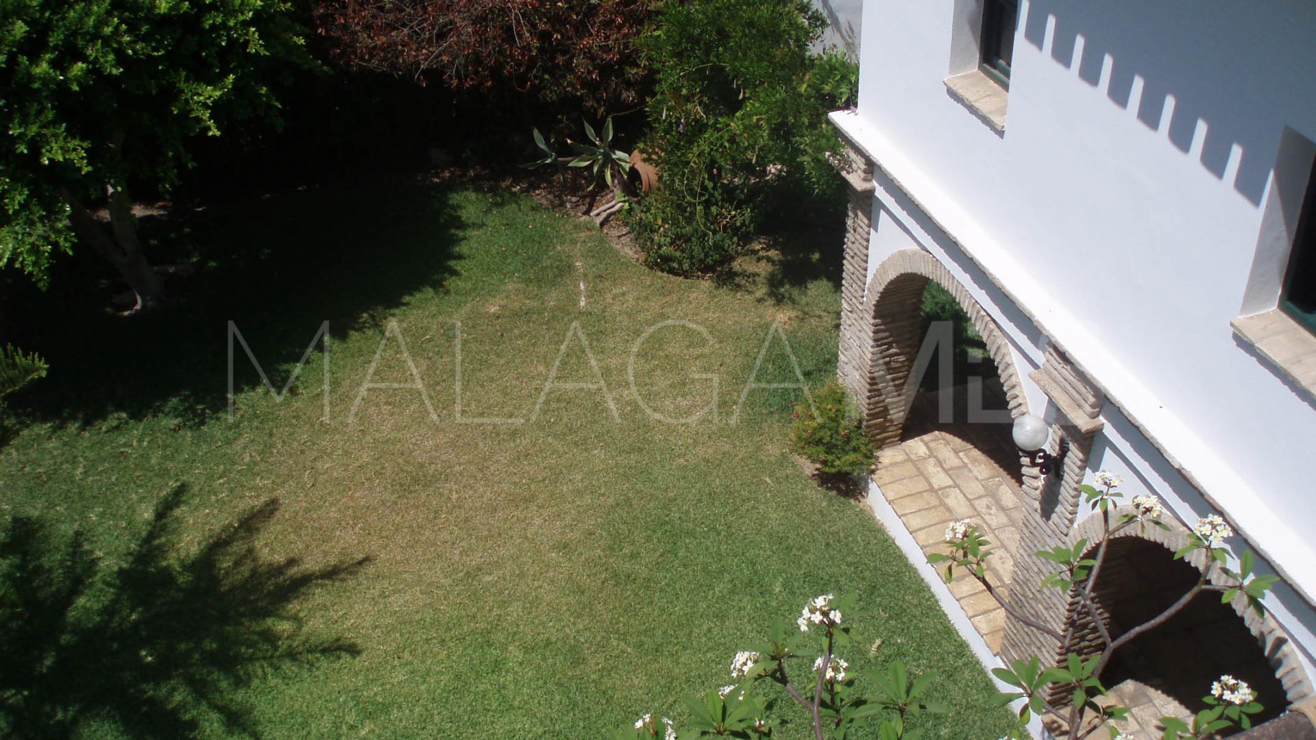 Villa for sale in Benalmadena Costa