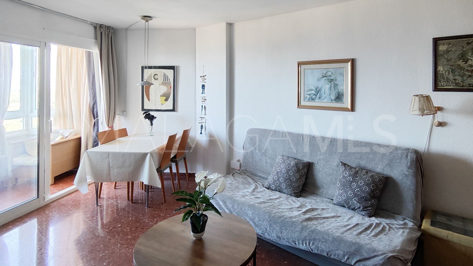 Studio for sale in Calahonda Playa