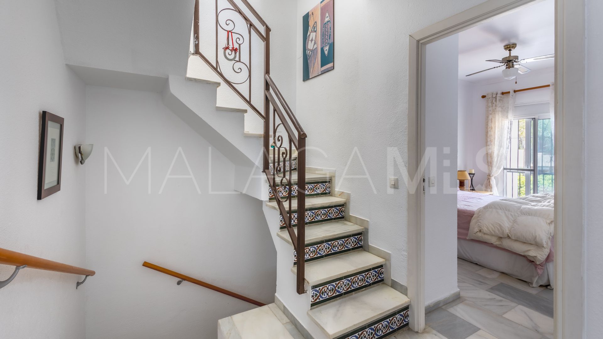 For sale Las Chapas town house with 3 bedrooms