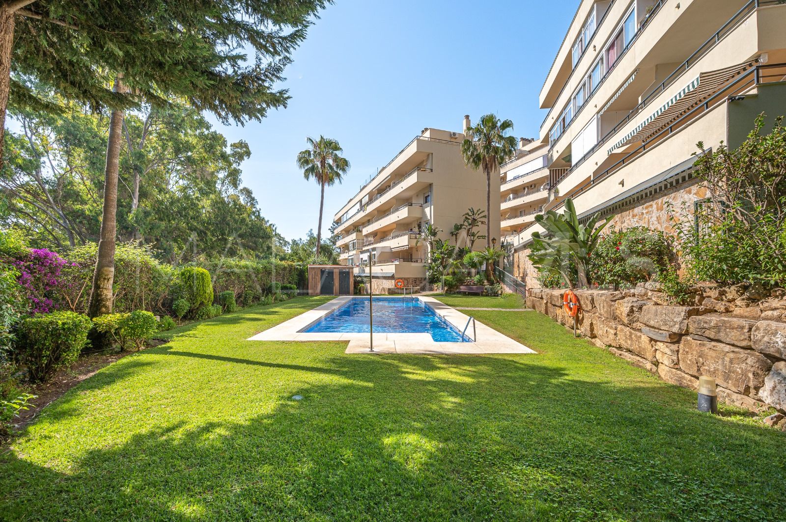 Appartement terrasse for sale in Calahonda