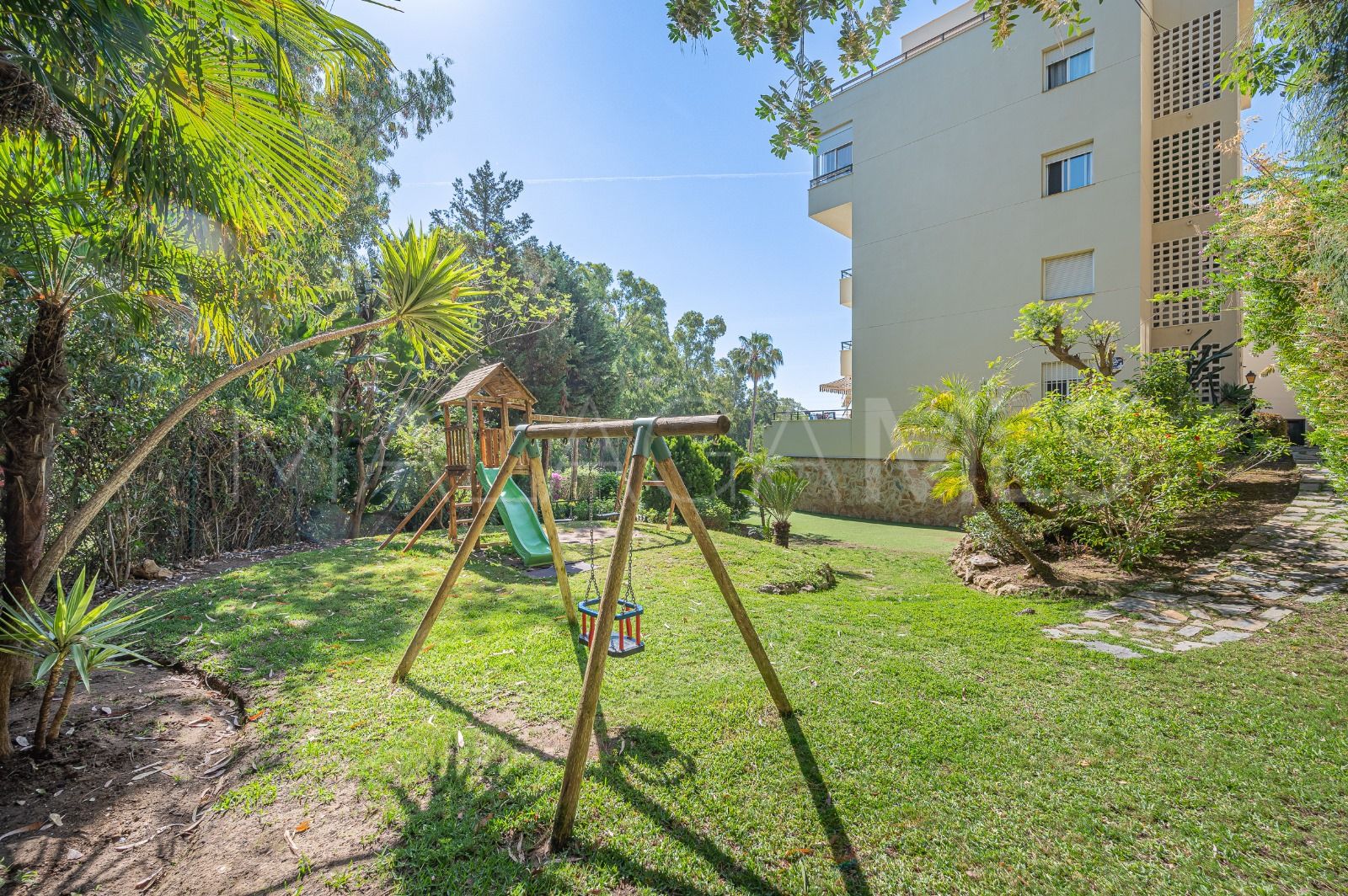 Appartement terrasse for sale in Calahonda