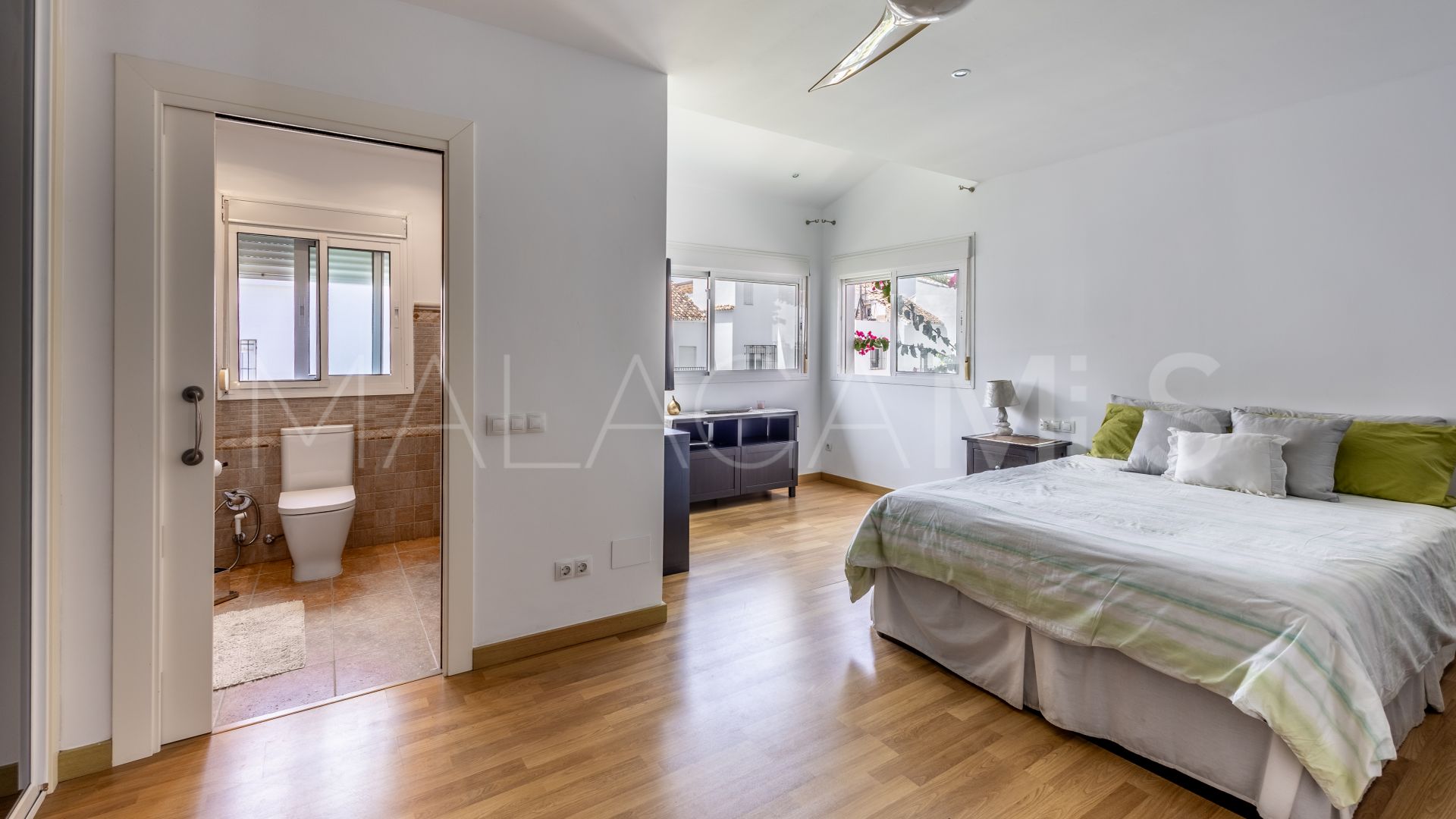 Reihenhaus for sale in Las Chapas