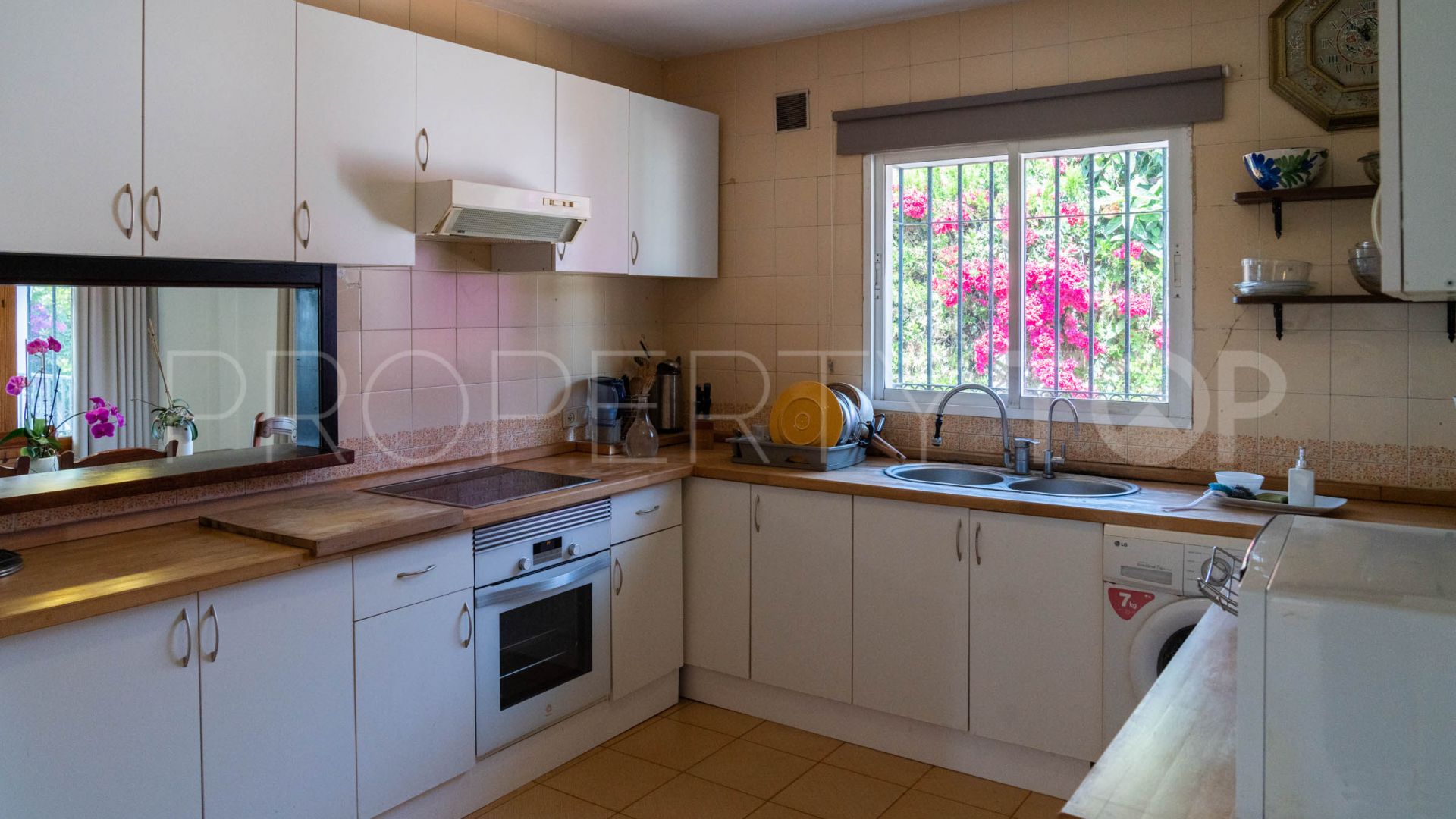 6 bedrooms El Rosario house for sale