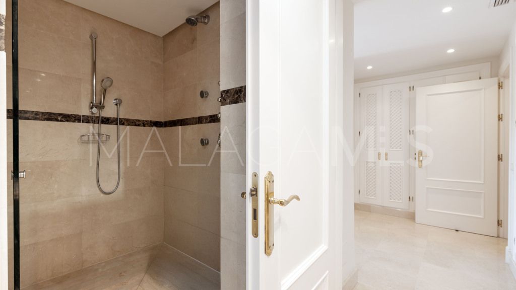 Wohnung for sale in Nueva Andalucia