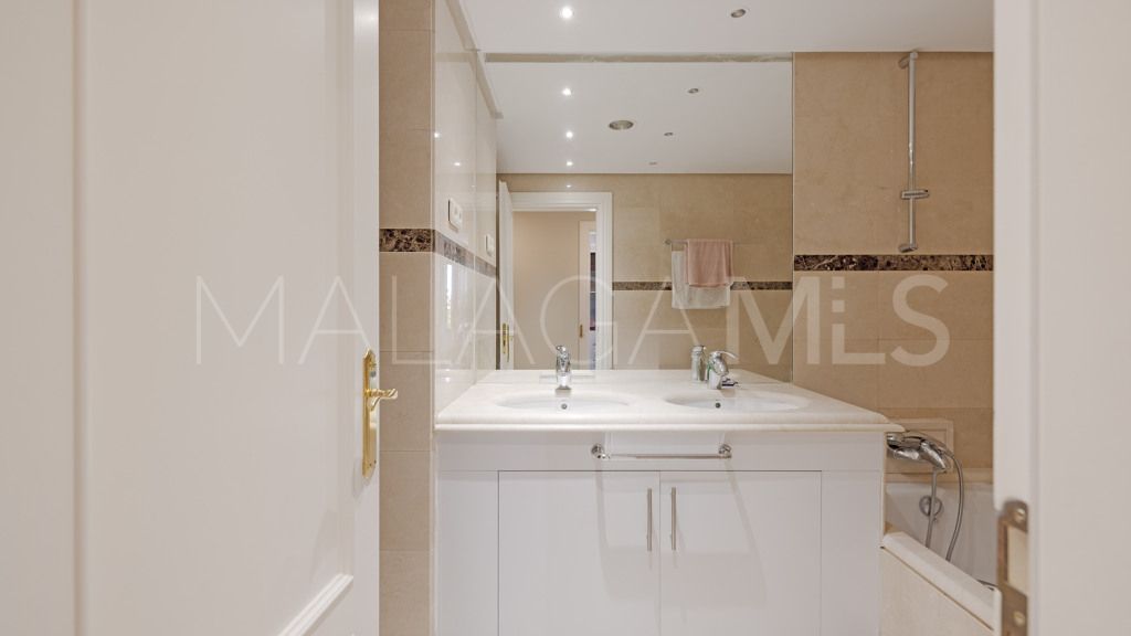 Wohnung for sale in Nueva Andalucia