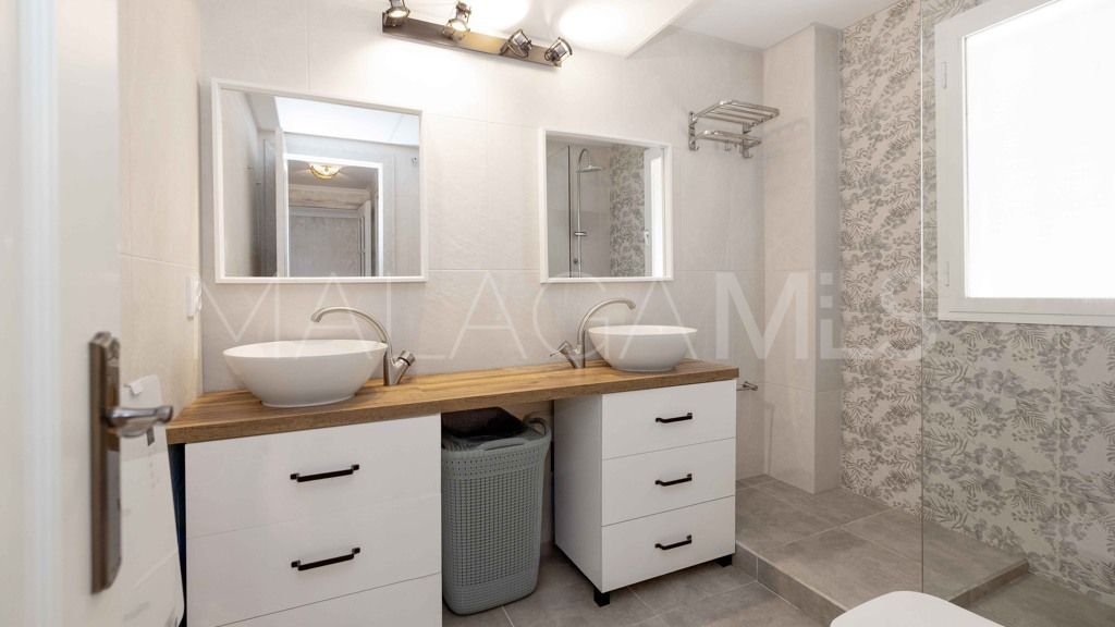 Wohnung for sale in Marbella - Puerto Banus