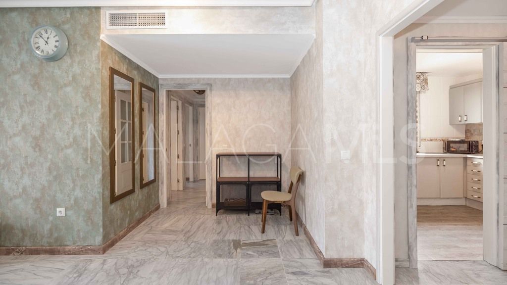 Wohnung for sale in Marbella - Puerto Banus