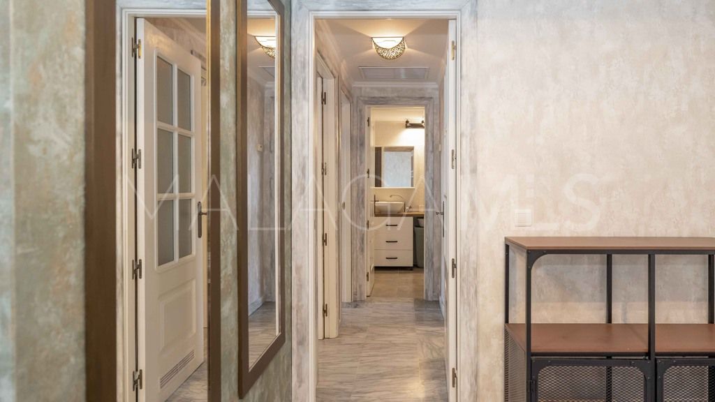 Wohnung for sale in Marbella - Puerto Banus