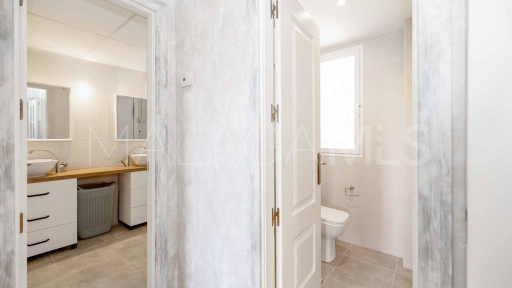 Wohnung for sale in Marbella - Puerto Banus