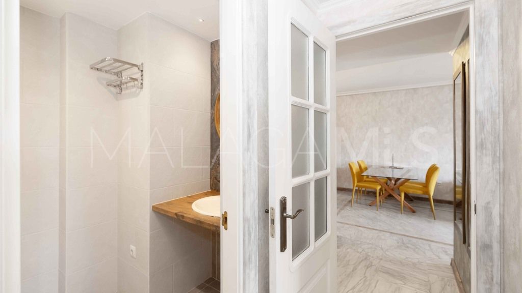 Wohnung for sale in Marbella - Puerto Banus