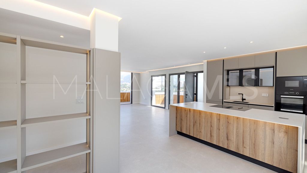 Lägenhet for sale in Nueva Andalucia