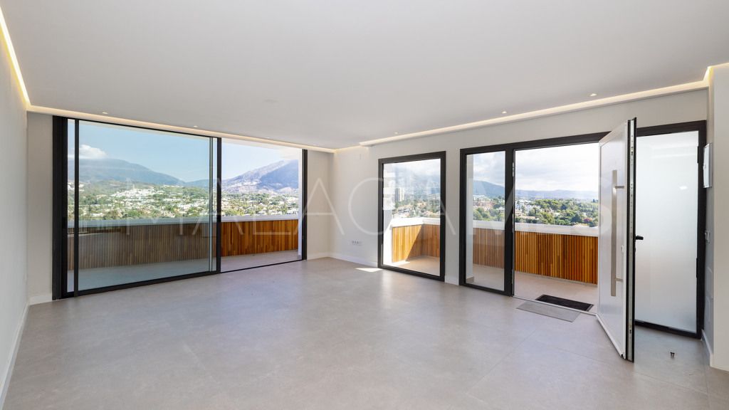 Lägenhet for sale in Nueva Andalucia