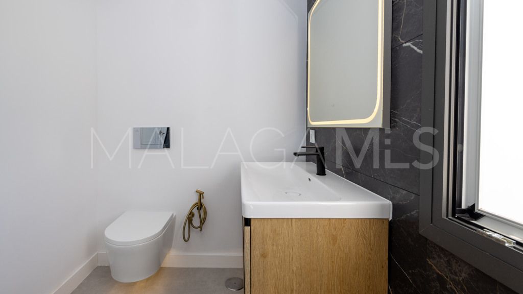 Lägenhet for sale in Nueva Andalucia