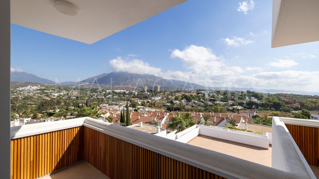 Lägenhet for sale in Nueva Andalucia