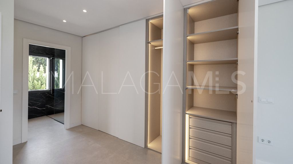 Lägenhet for sale in Nueva Andalucia