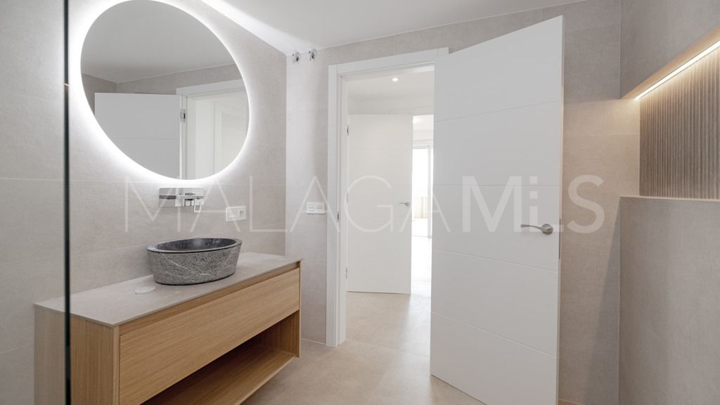 Lägenhet for sale in Nueva Andalucia