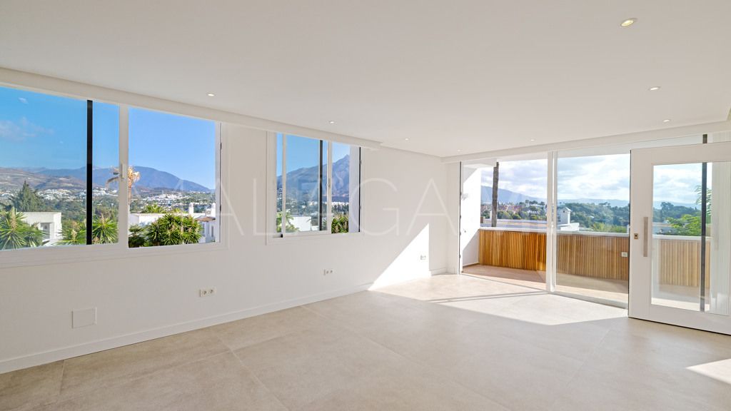 Lägenhet for sale in Nueva Andalucia