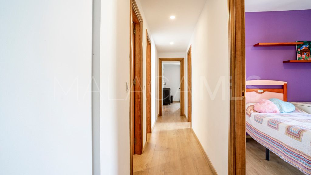 Chalet for sale in Nueva Andalucia